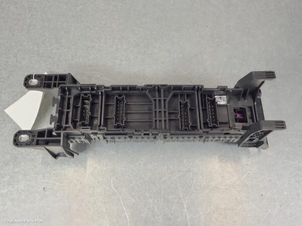2019 MERCEDES VITO Fuse Box