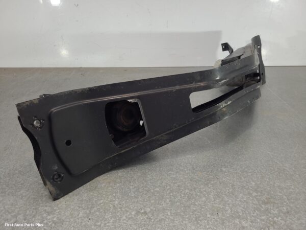 2010 FORD TRANSIT Frt Xmember/Cradle