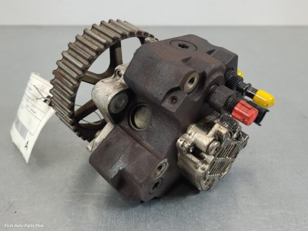 2005 RENAULT TRAFIC Injector Pump