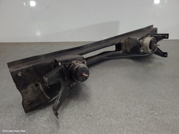 2010 FORD TRANSIT Frt Xmember/Cradle