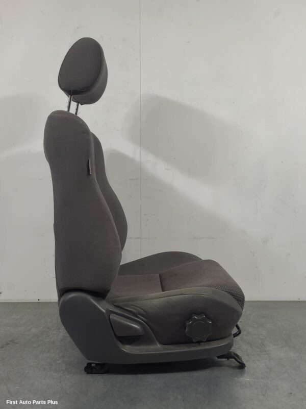 2012 TOYOTA HILUX Front Seat