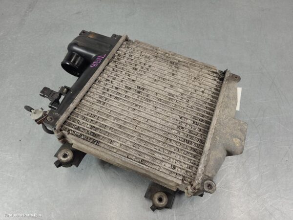 2006 TOYOTA HILUX Intercooler