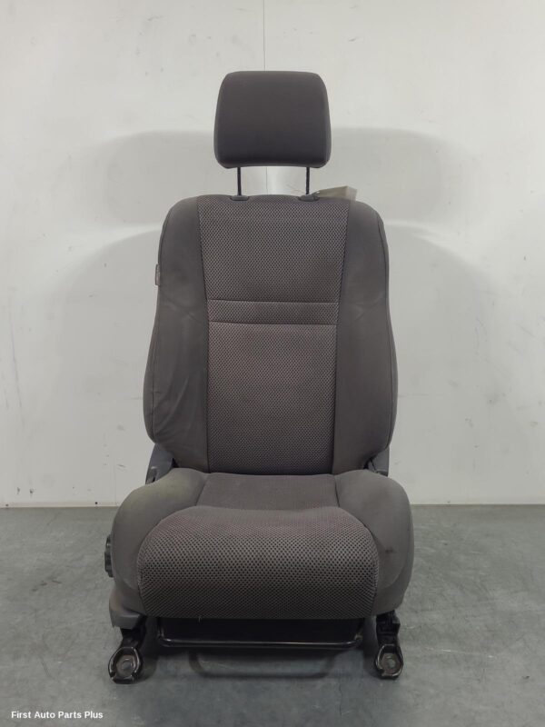 2012 TOYOTA HILUX Front Seat