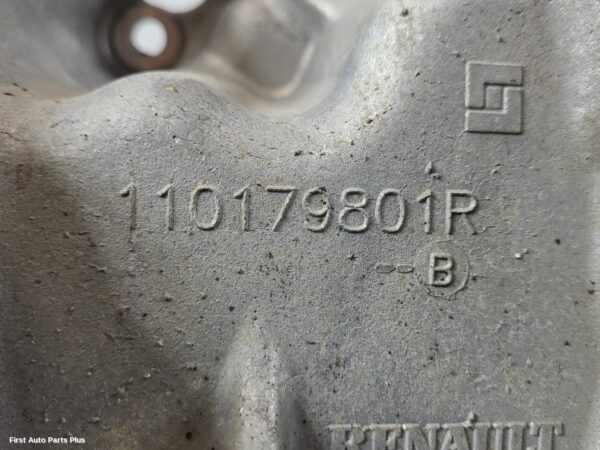 2015 RENAULT TRAFIC Oil Pan/Sump