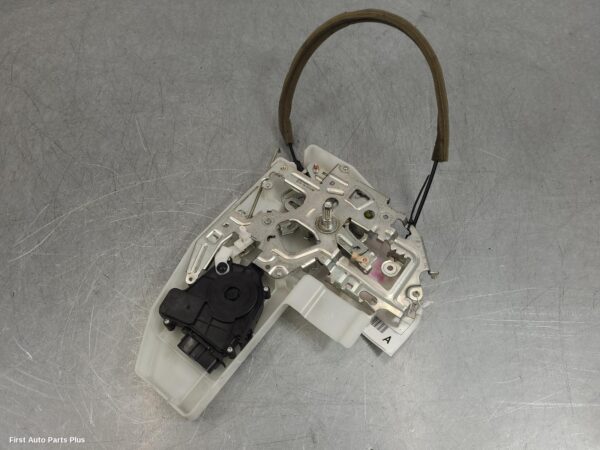 2016 RENAULT MASTER Door/Boot/Gate Lock