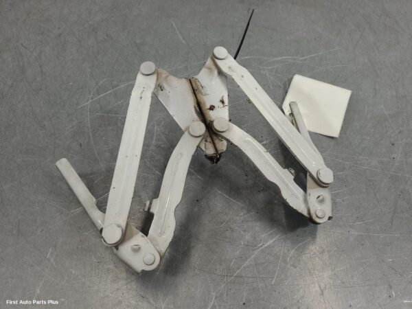2015 MERCEDES SPRINTER Bonnet Hinge/Strut