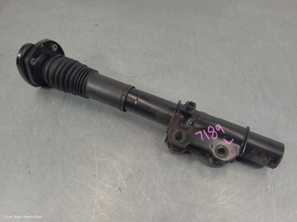2022 MERCEDES SPRINTER Left Front Strut