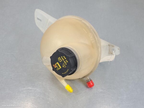 2018 FORD TRANSIT Overflow Bottle
