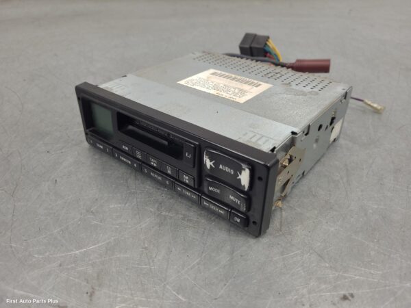 2002 MERCEDES SPRINTER Radio/Cd/Dvd/Sat/Tv
