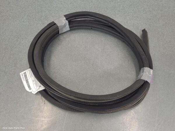 2013 FORD TRANSIT Door/Tailgate Seal