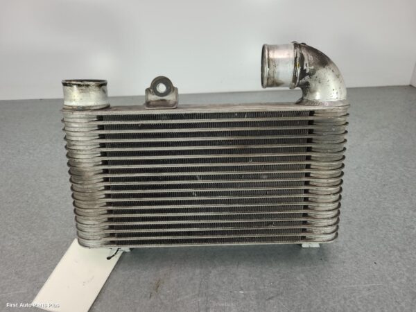 2015 TOYOTA HIACE Intercooler