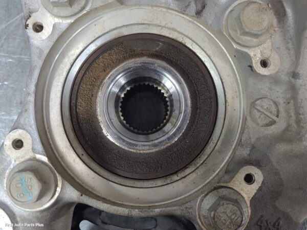 2023 FORD F SERIES Left Front Hub Assembly