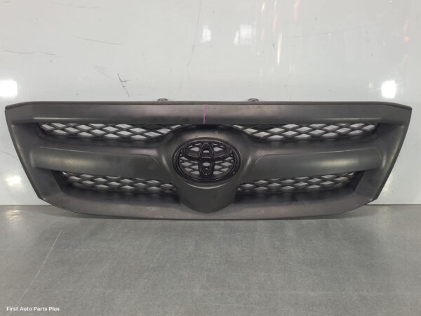 2006 TOYOTA HILUX Grille