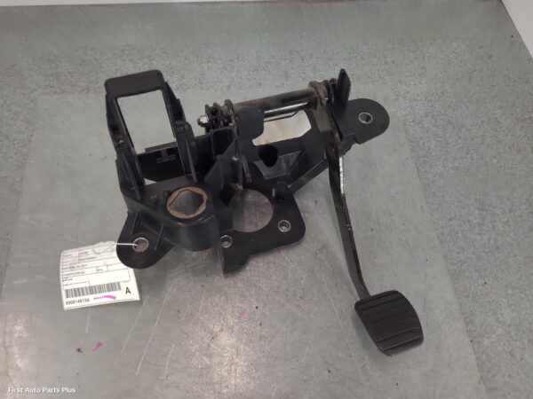 2018 RENAULT MASTER Pedal Assembly