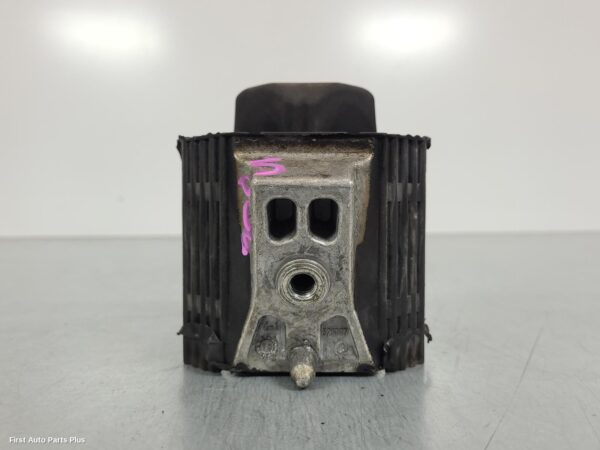 2020 MERCEDES SPRINTER Mount