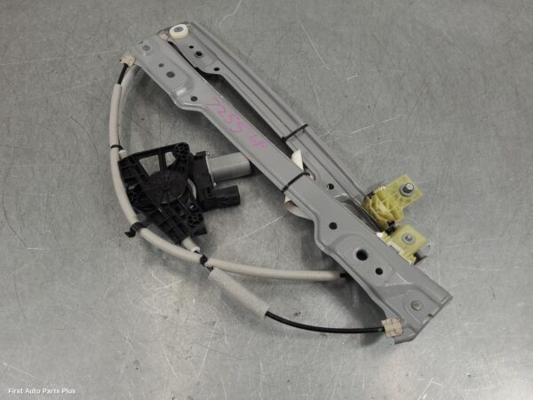 2022 RAM 1500 Left Front Window Reg/Motor