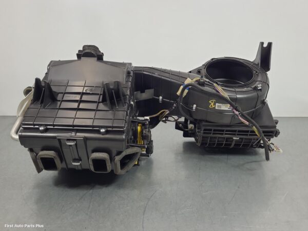 2017 FORD EVEREST Heater Core/Box