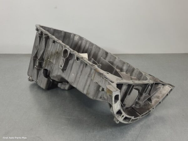 2008 MERCEDES VITO Oil Pan/Sump