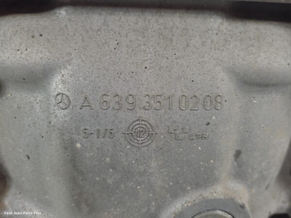 2014 MERCEDES VITO Differential Centre