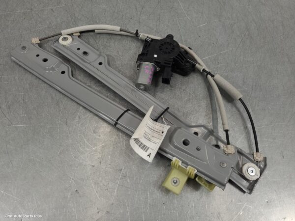 2022 RAM 1500 Left Front Window Reg/Motor