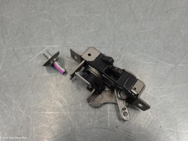 2020 MERCEDES SPRINTER Misc Bracket