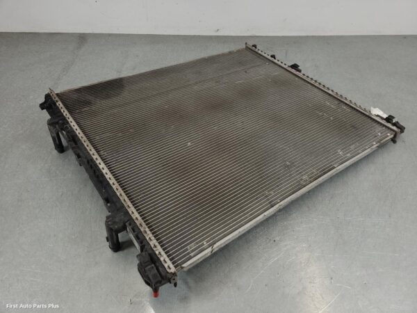 2020 VOLKSWAGEN CRAFTER Radiator