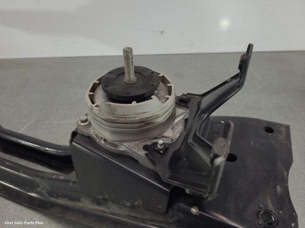 2010 FORD TRANSIT Frt Xmember/Cradle