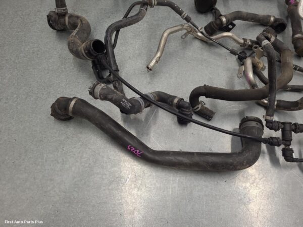 2023 MERCEDES SPRINTER Water Pipes/Outlets