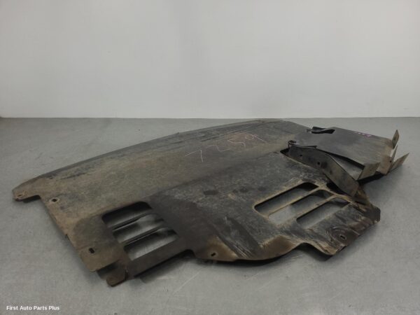 2021 RENAULT MASTER Sump Guard