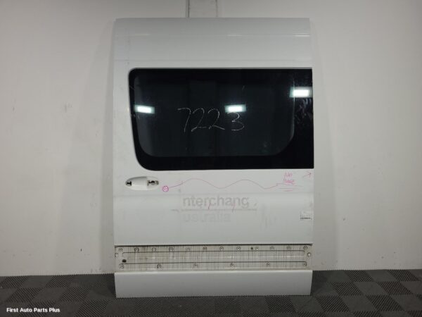 2020 MERCEDES SPRINTER Left Rear Door/Sliding