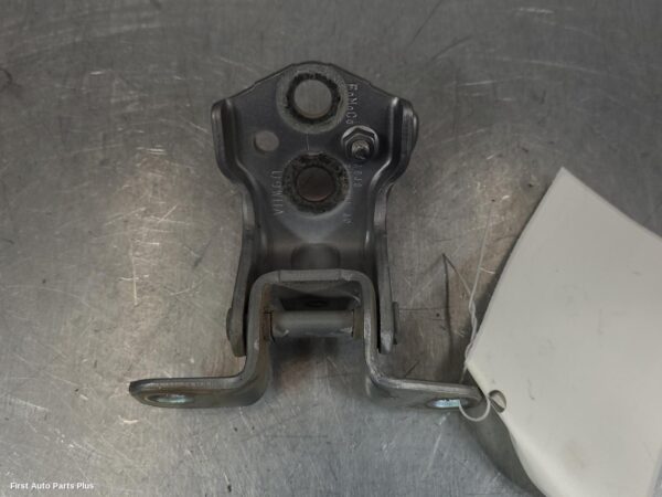 2016 FORD RANGER Door Hinge/Runner