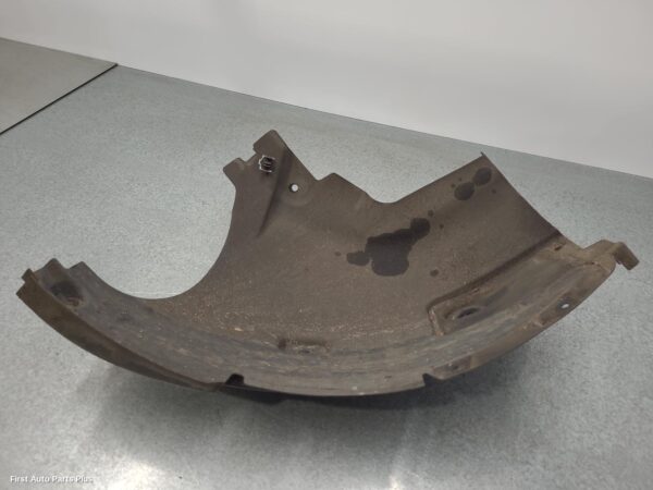 2019 MERCEDES SPRINTER Right Guard Liner