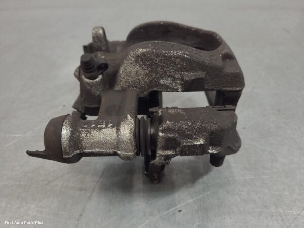 2021 MERCEDES VITO Caliper