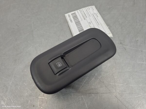 2021 RENAULT MASTER Pwr Dr Wind Switch