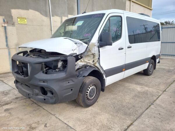 2023 MERCEDES SPRINTER Starter