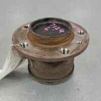 2016 RENAULT MASTER Left Rear Hub Assembly