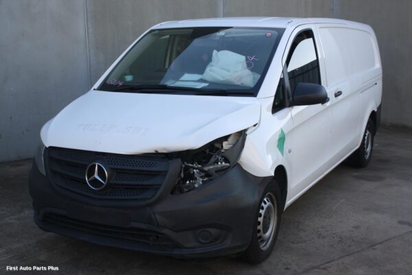 2016 MERCEDES VITO Fuel Line