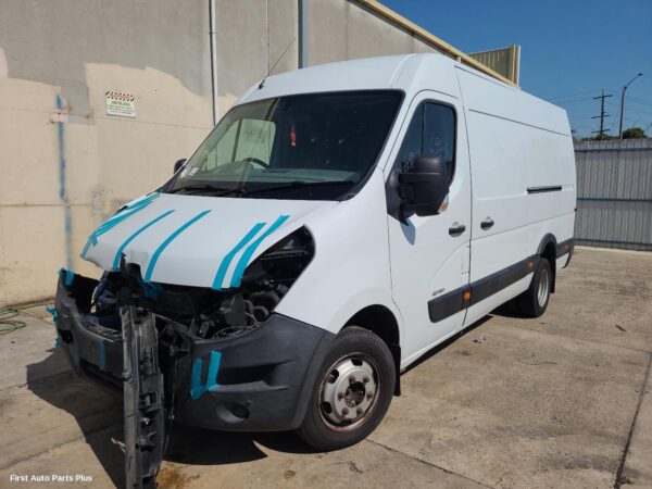 2017 RENAULT MASTER Axle