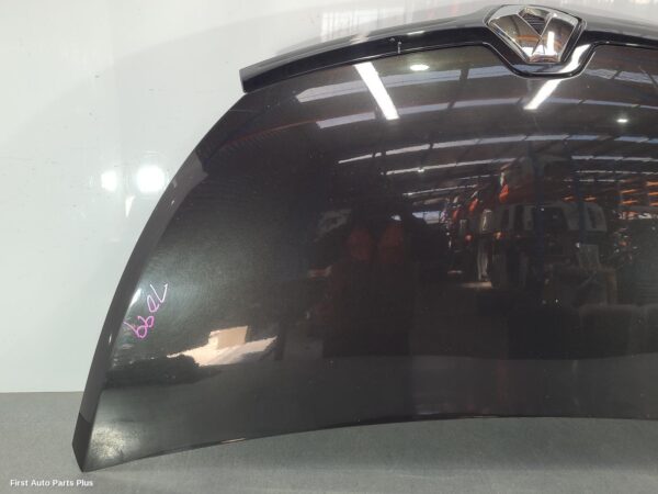 2018 RENAULT TRAFIC Bonnet