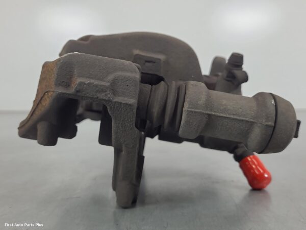 2016 MERCEDES VITO Caliper