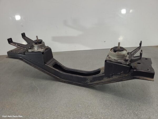 2010 FORD TRANSIT Frt Xmember/Cradle