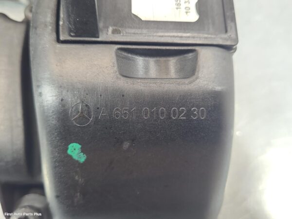 2011 MERCEDES VITO Rocker Assy/Cover