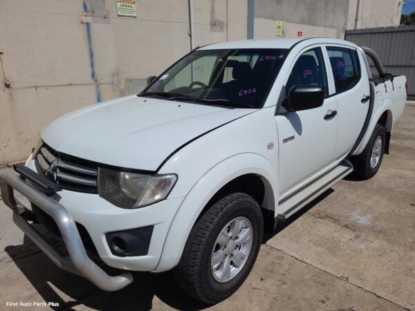 2011 MITSUBISHI TRITON Intercooler