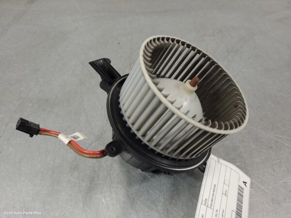 2016 MERCEDES VITO Heater Fan Motor