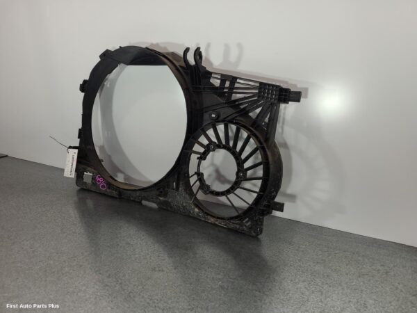 2015 RENAULT MASTER Fan Shroud
