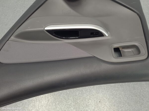 2017 MITSUBISHI TRITON Door Trim