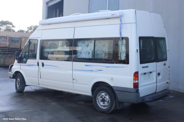 2005 FORD TRANSIT Rocker Assy/Cover