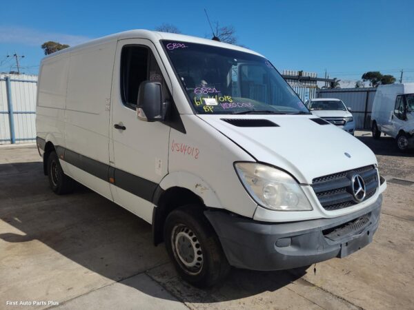 2012 MERCEDES SPRINTER Intercooler