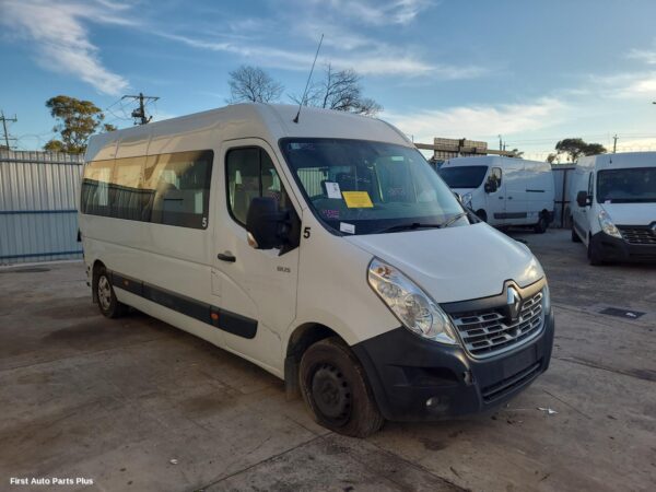 2018 RENAULT MASTER Body/Door Mould