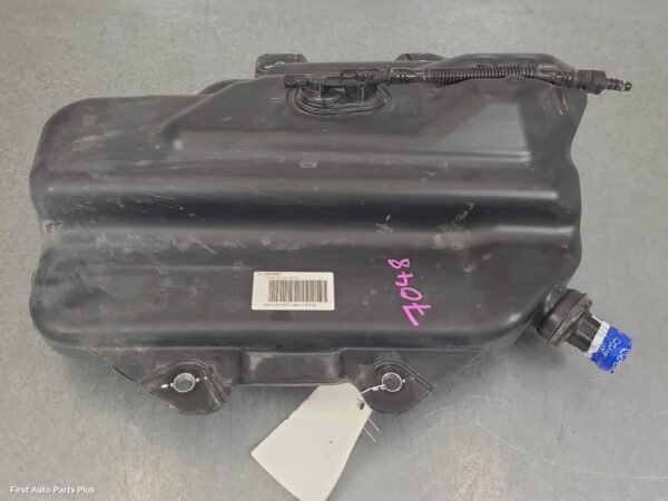 2016 MERCEDES VITO ADBLUE_TANK